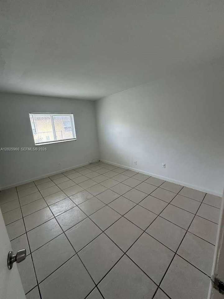 3961 Nw 30th Ter #1 - Photo 2 of 12