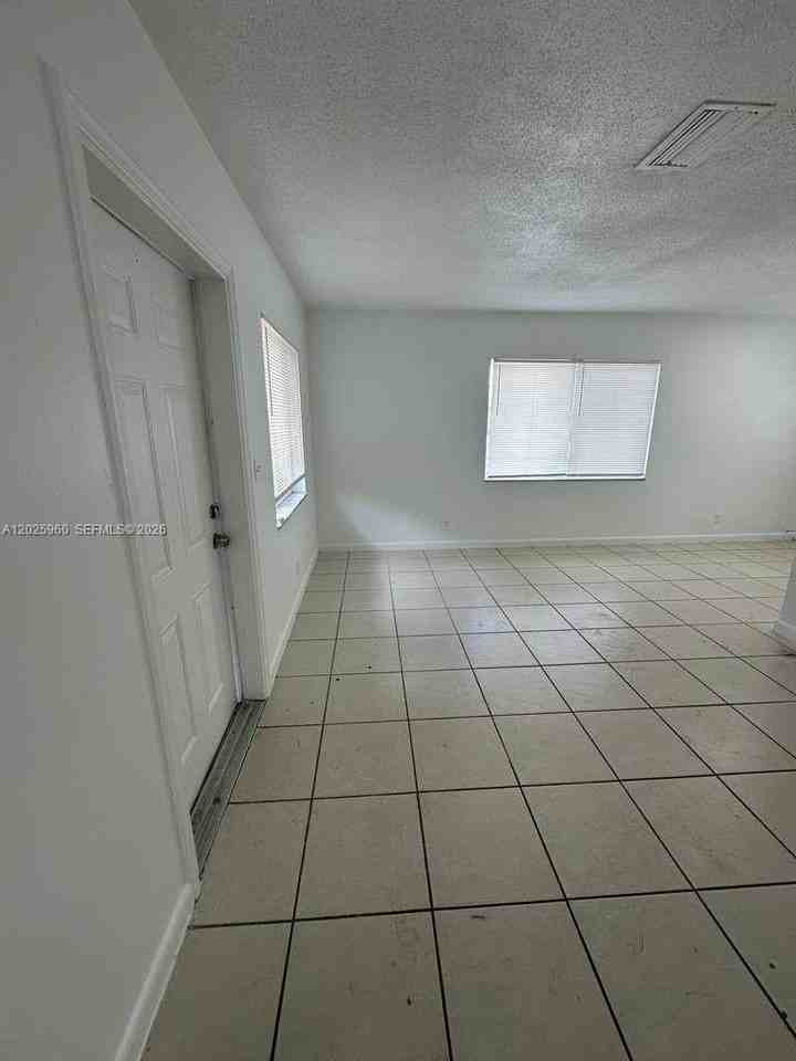 3961 Nw 30th Ter #1 - Photo 3 of 12