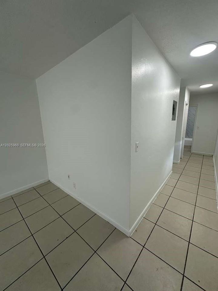 3961 Nw 30th Ter #1 - Photo 4 of 12