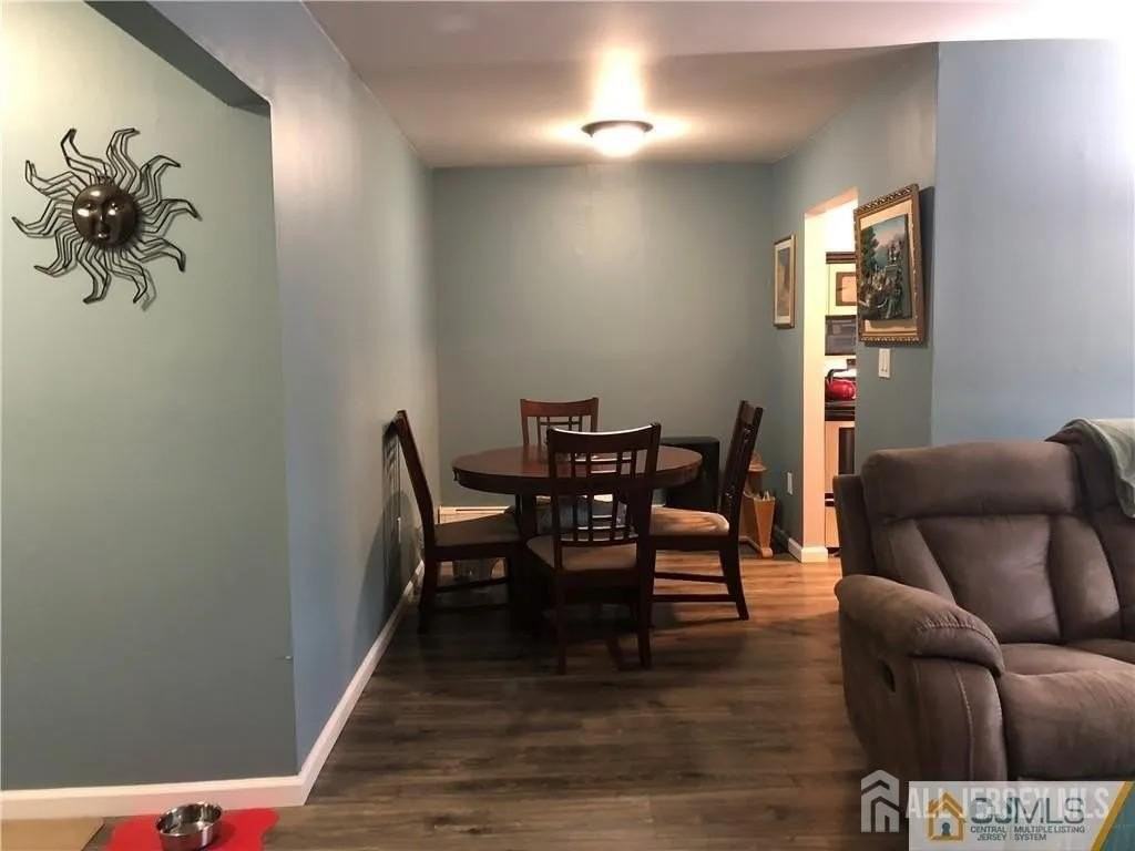 289 Main St #11D - Photo 3 of 16