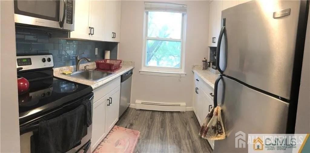 289 Main St #11D - Photo 7 of 16