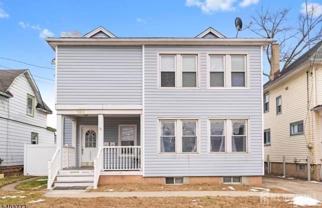 122 S Lincoln Ave - Photo 1 of 1