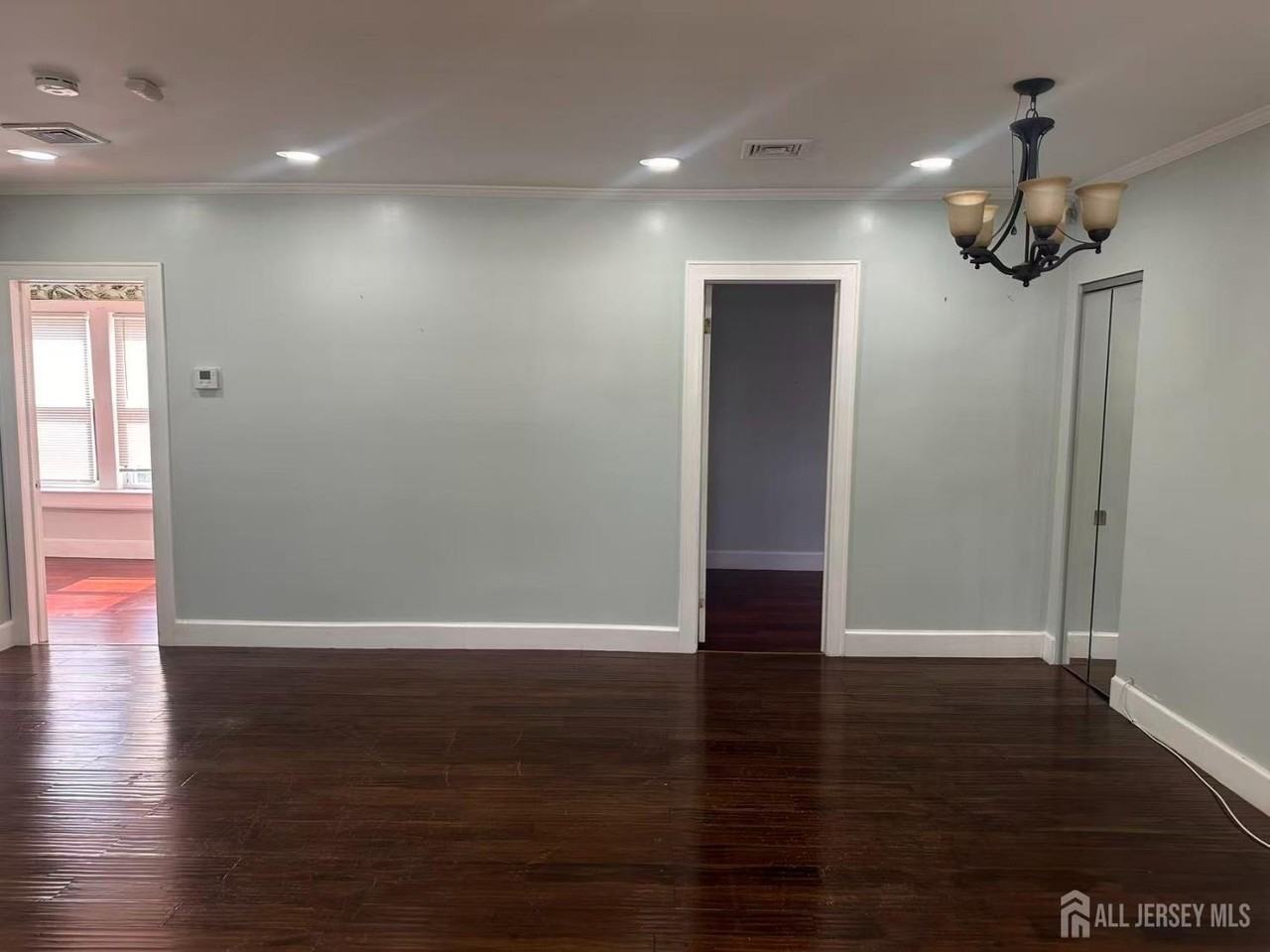 122 S Lincoln Ave - Photo 7 of 7