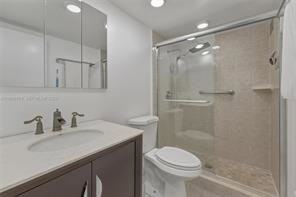 2096 S Ocean Dr - Photo 2 of 8