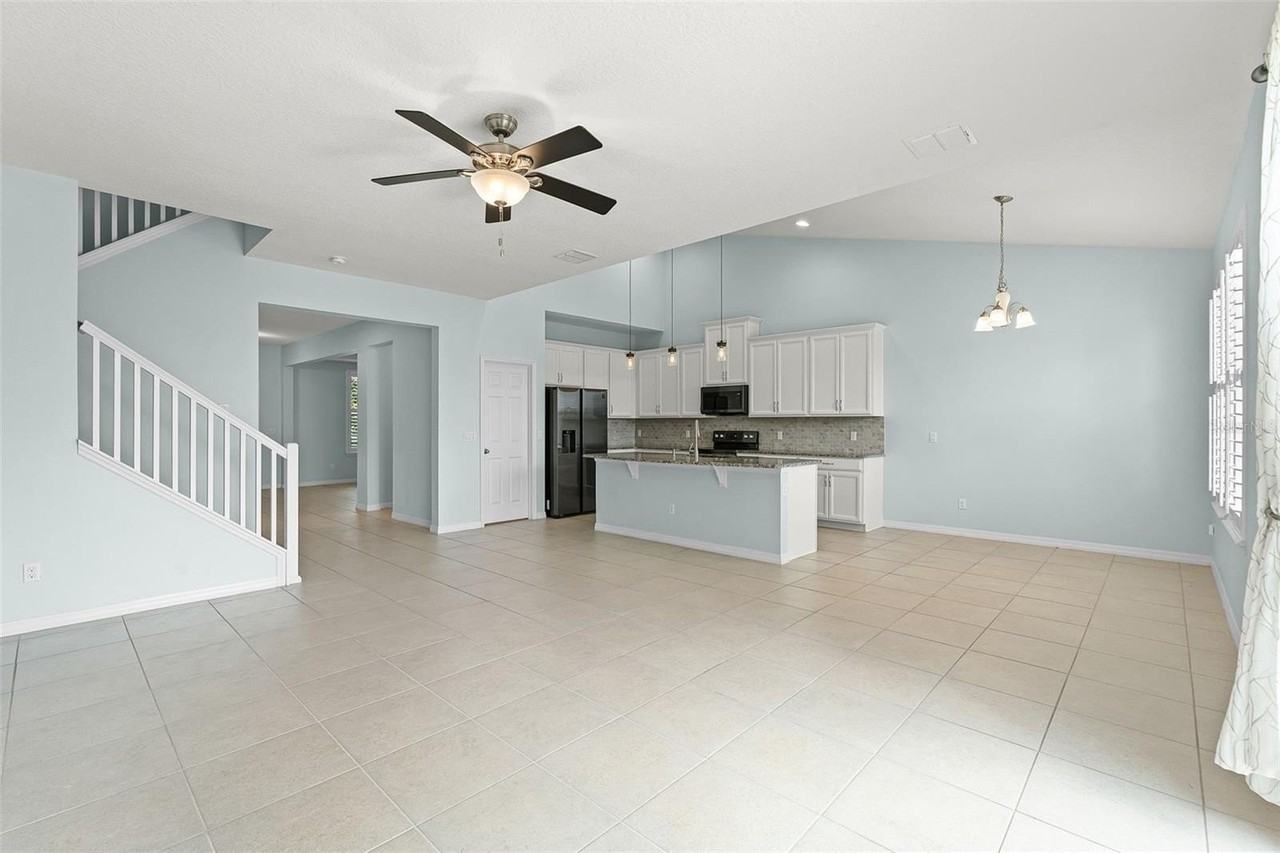 1452 Cabot Dr - Photo 7 of 27