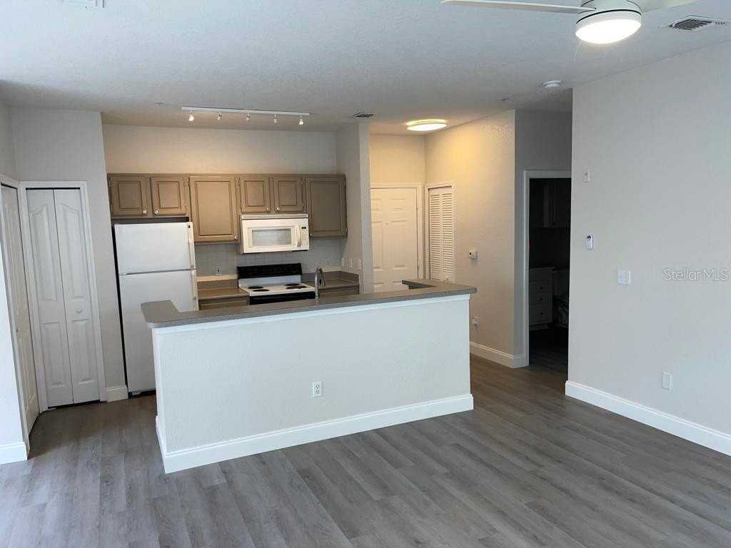 2513 Maitland Crossing Way #14102 - Photo 2 of 32