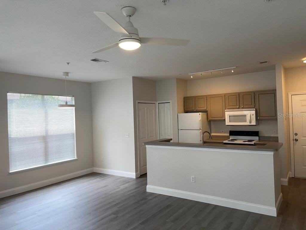 2513 Maitland Crossing Way #14102 - Photo 3 of 32
