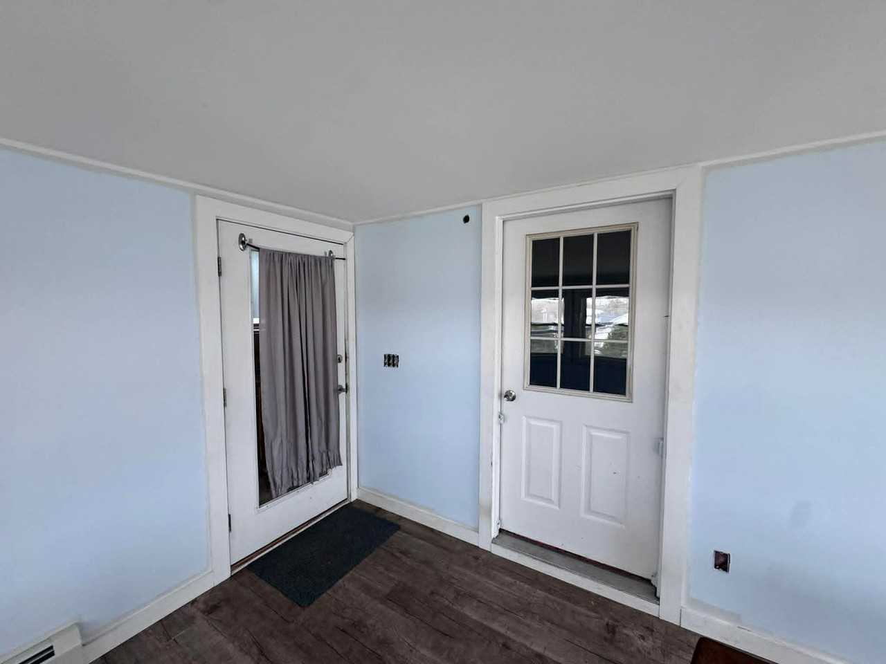 12 Main St - Photo 4 of 48