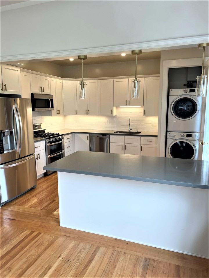 359 29th St #359 - Photo 2 of 14