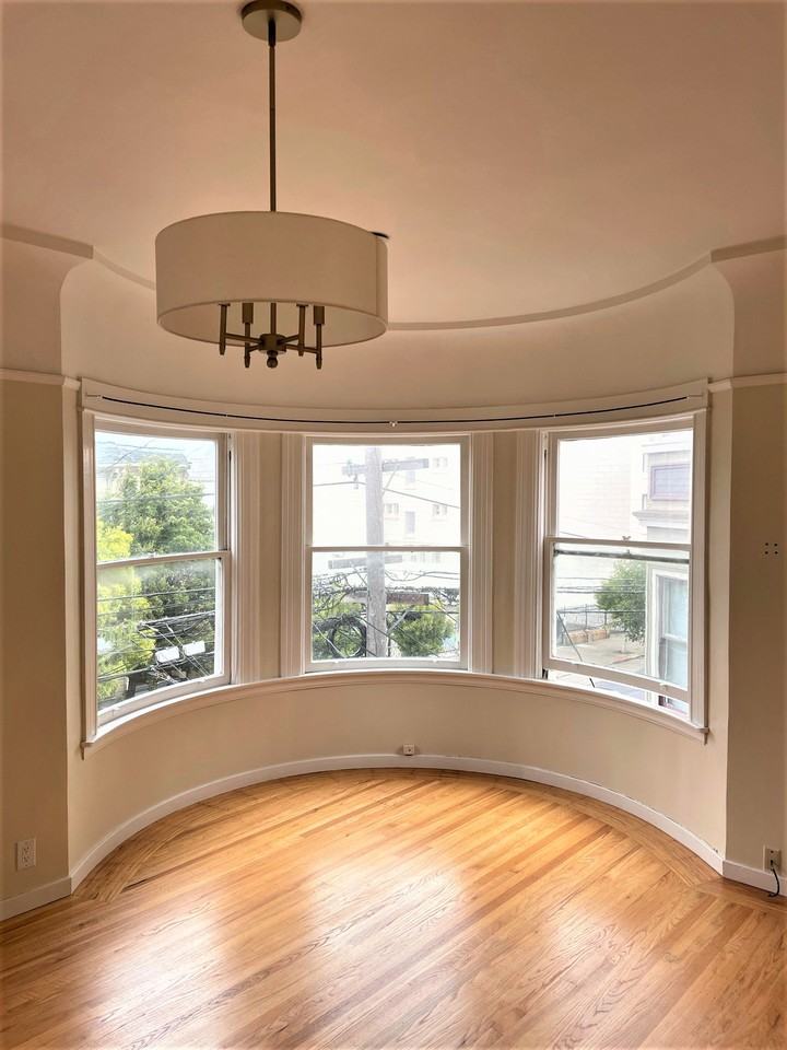 359 29th St #359 - Photo 4 of 14