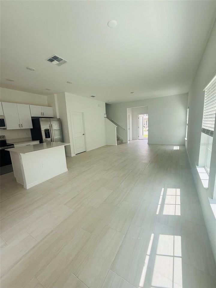 10812 ITCHETUCKNEE WAY - Photo 4 of 22
