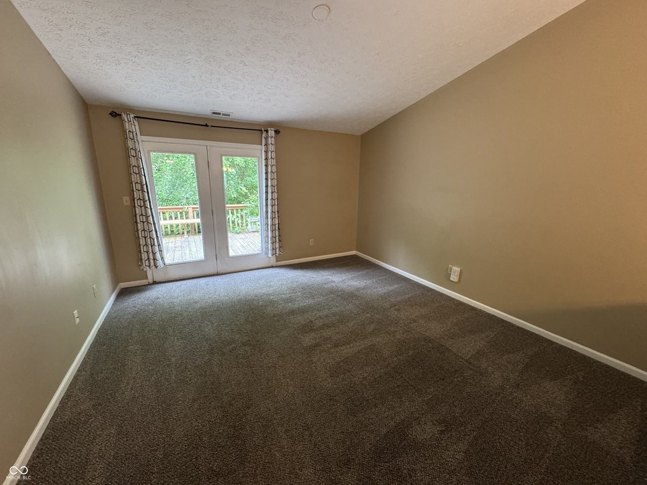 829 Jack Pine Dr - Photo 4 of 22