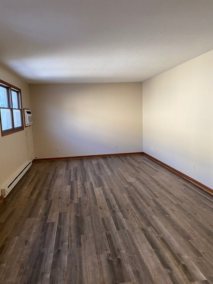 640 Bob White Ln #1 - Photo 2 of 10