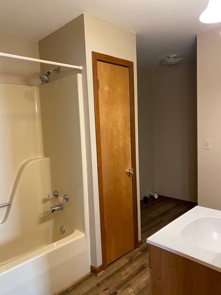 640 Bob White Ln #1 - Photo 7 of 10