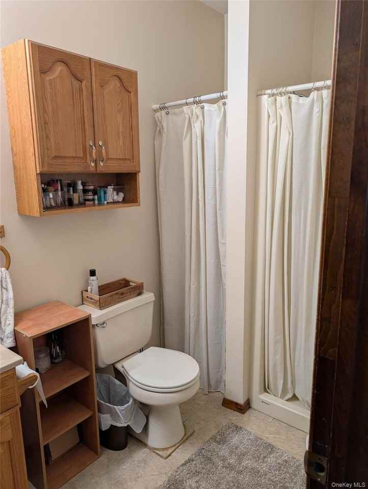 39 Wenwood Dr - Photo 4 of 6