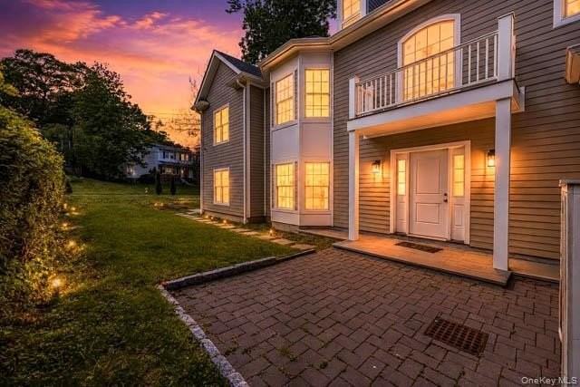 1 Kewanee Rd - Photo 2 of 36