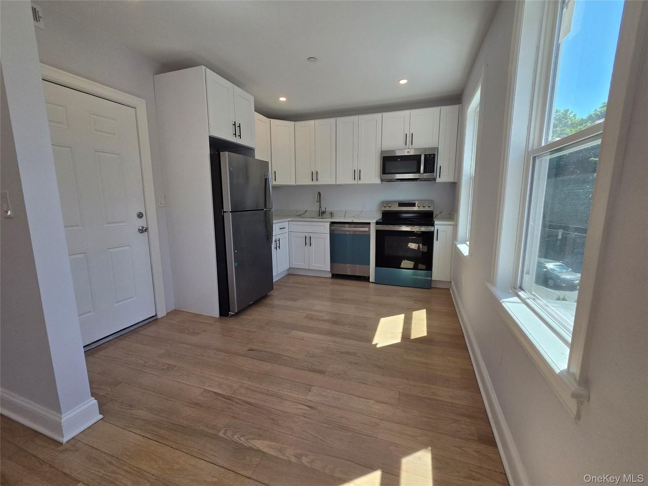 965 Main St #2 - Photo 2 of 12