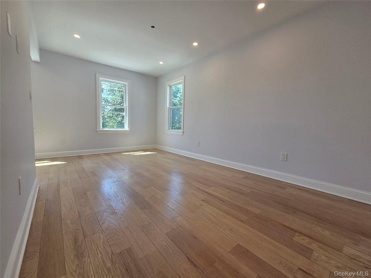 965 Main St #2 - Photo 5 of 12