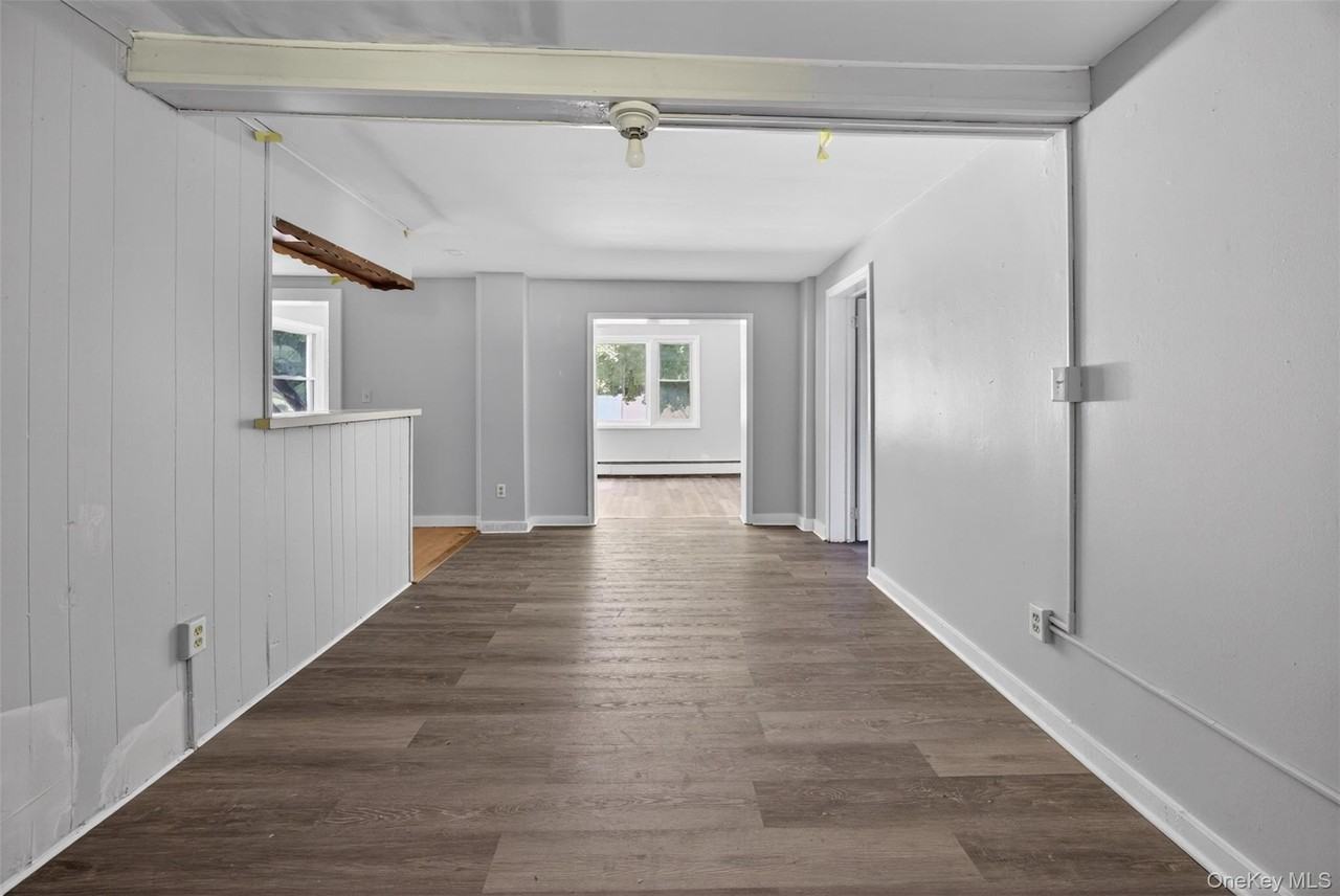 4 Riverview Ave #1 - Photo 4 of 12