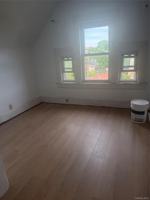 featured image of 148 Claremont Ave