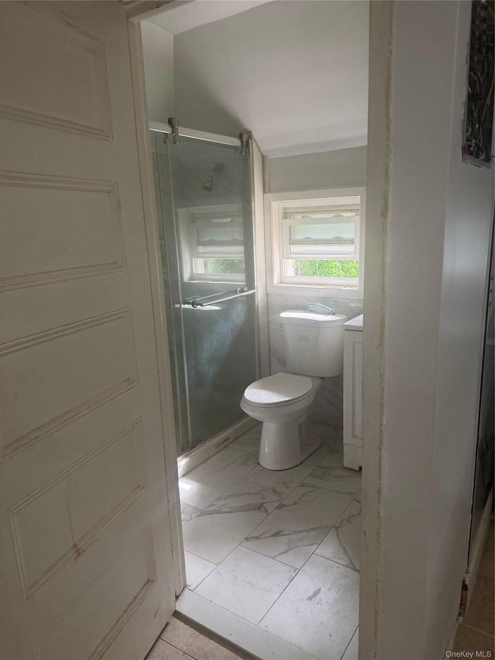 148 Claremont Ave - Photo 3 of 3