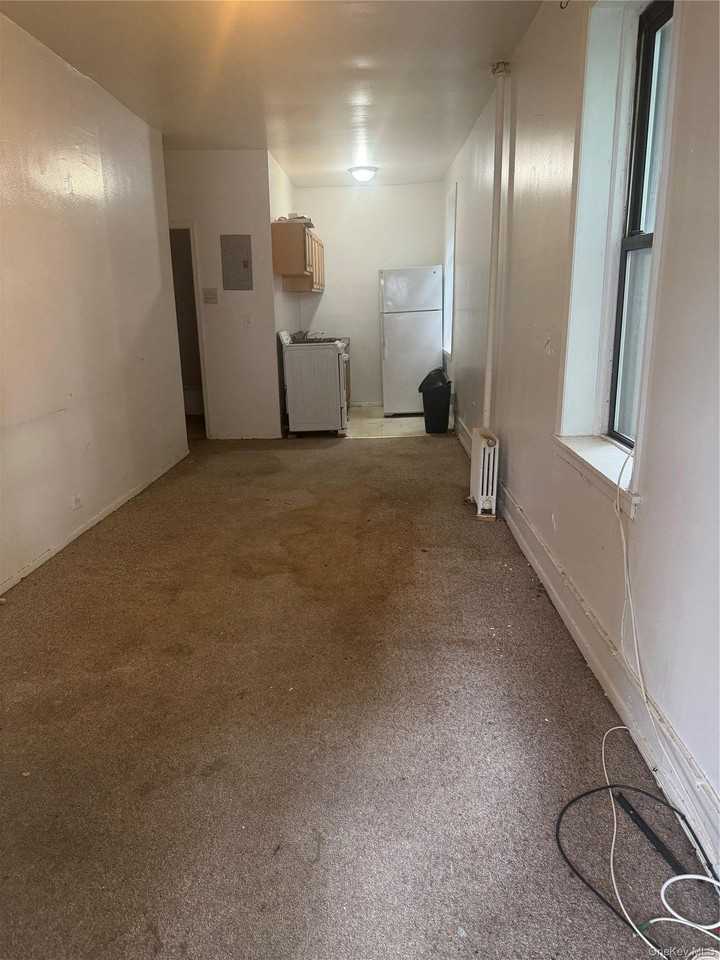 14 Highland Ave #2A - Photo 2 of 3