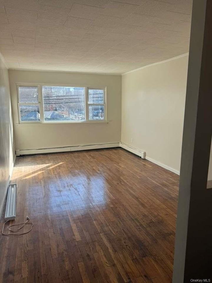 1745 Seward Ave #2 - Photo 2 of 11