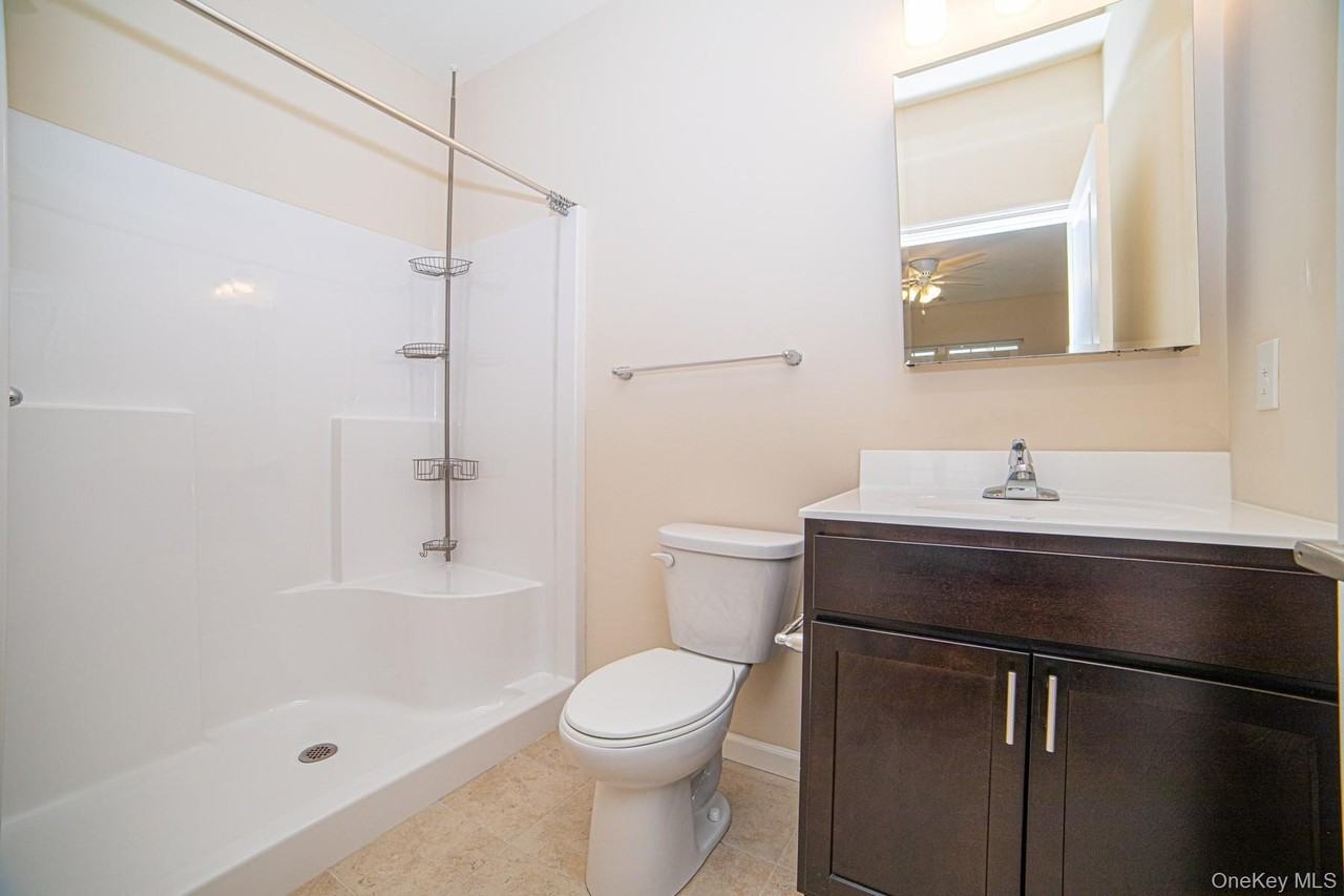 12 Sophia Ct - Photo 7 of 23
