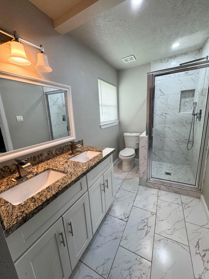 Oak Leaf Ln - Photo 3 of 14