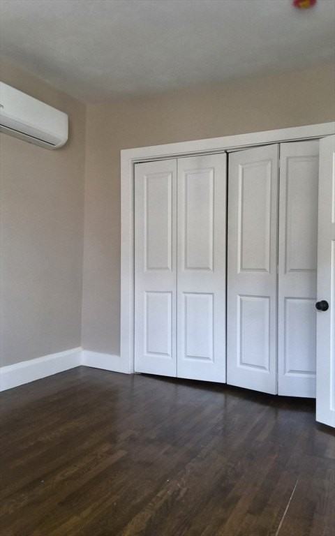 913 Rodman St #2S - Photo 3 of 10