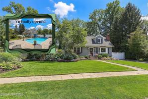 featured image of 96 Lake Shore Dr