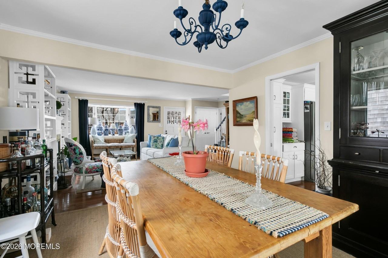 51 Egbert St - Photo 6 of 16