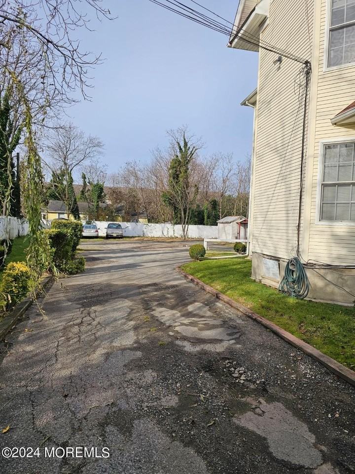 408 2nd Ave #3 - Photo 6 of 14
