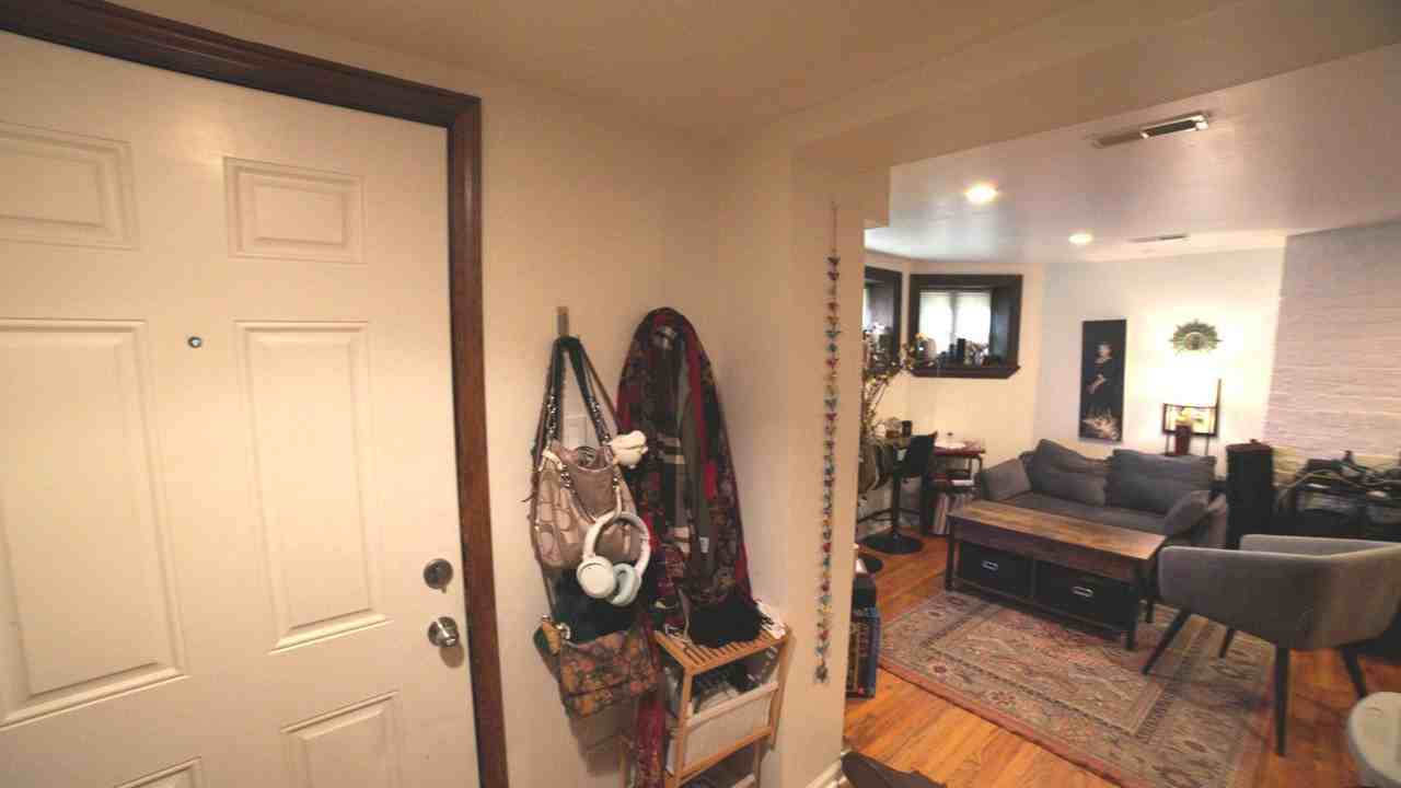 633 W Fullerton Pkwy #G - Photo 5 of 16