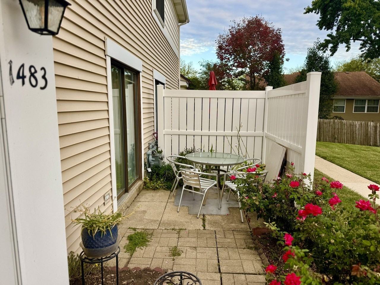 1483 Cornell Ct #1483 - Photo 3 of 20