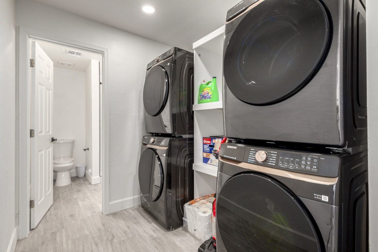 W 11th Dr - Photo 6 of 14