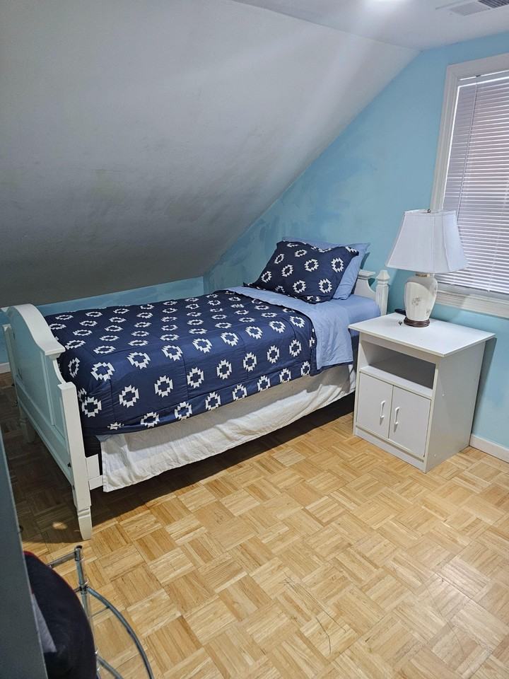 54th Pl - Photo 6 of 22