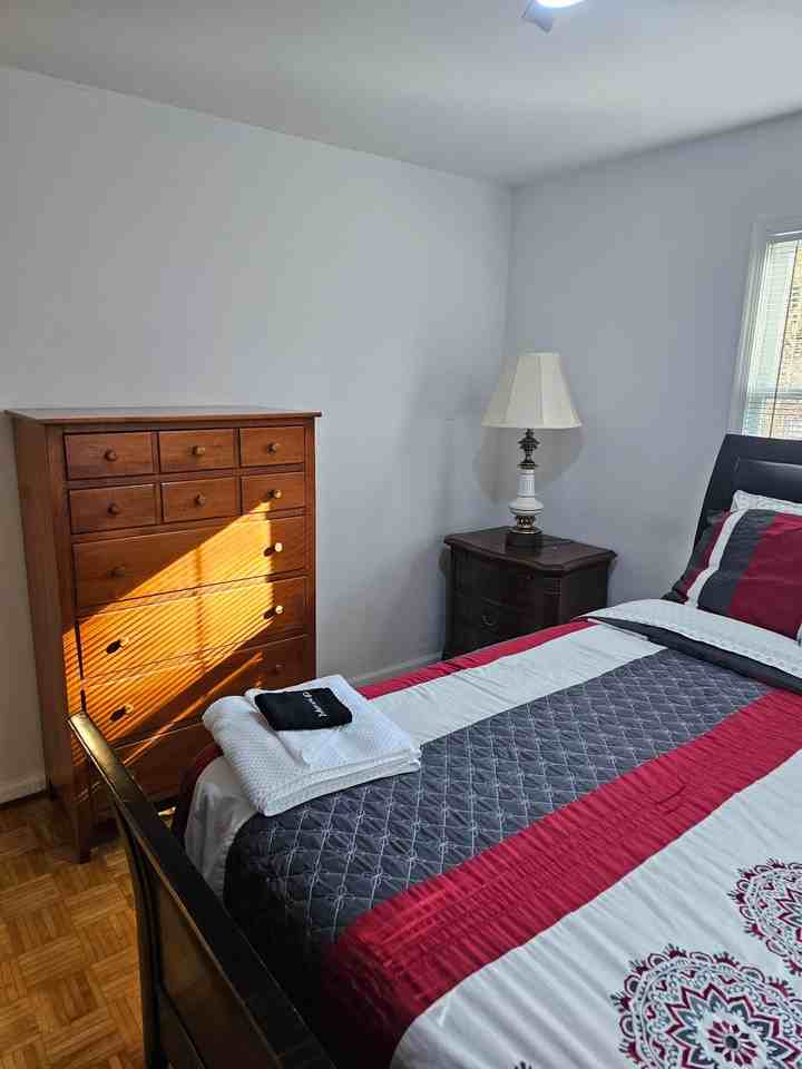 54th Pl - Photo 7 of 19