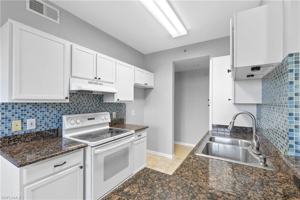 featured image of 7905 Preserve Cir #126