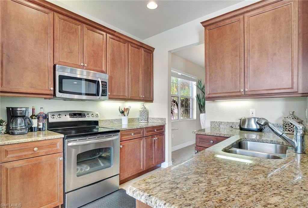 6548 Monterey Pt #204 - Photo 7 of 43