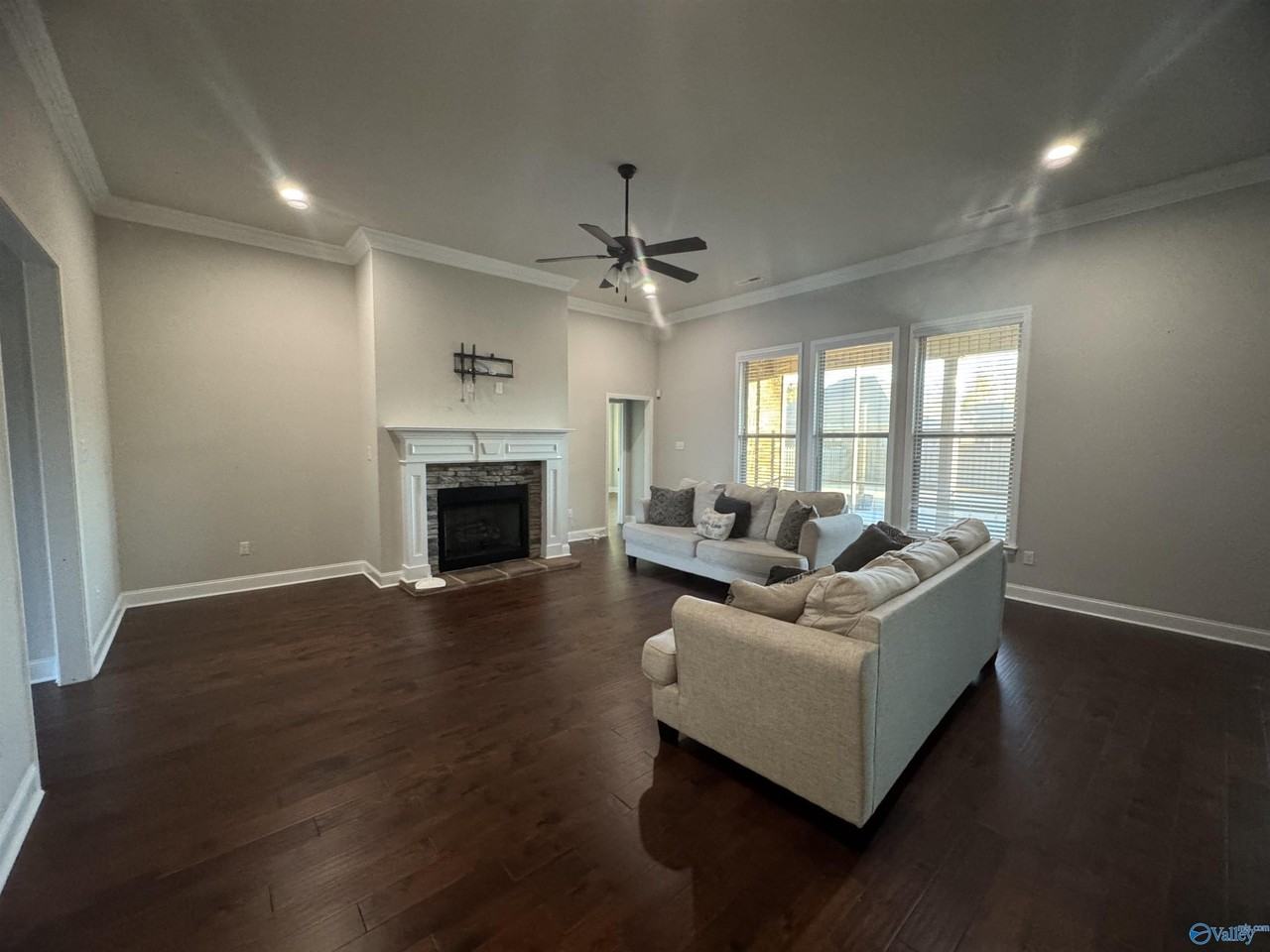 5006 River Birch Ln Se - Photo 4 of 32