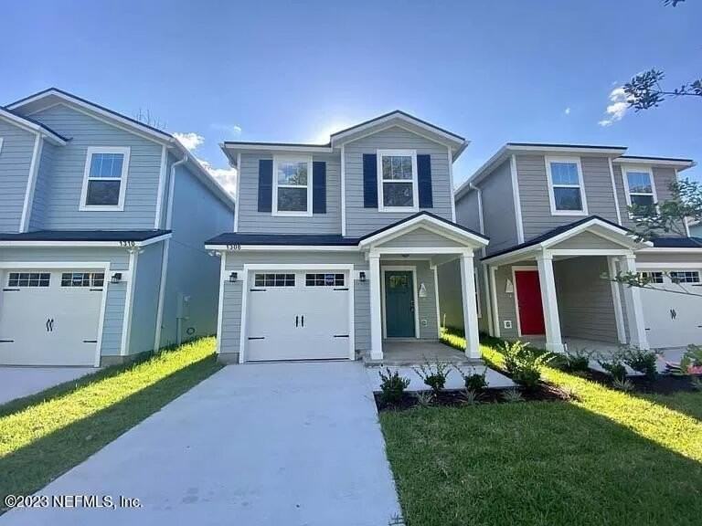1308 Lake Shore Blvd - Photo 3 of 10