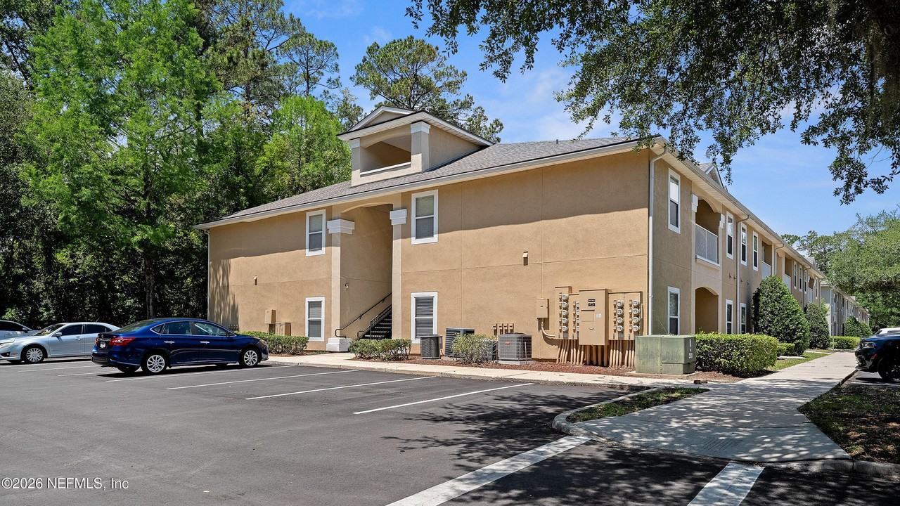 6099 Maggies Cir #107 - Photo 6 of 15