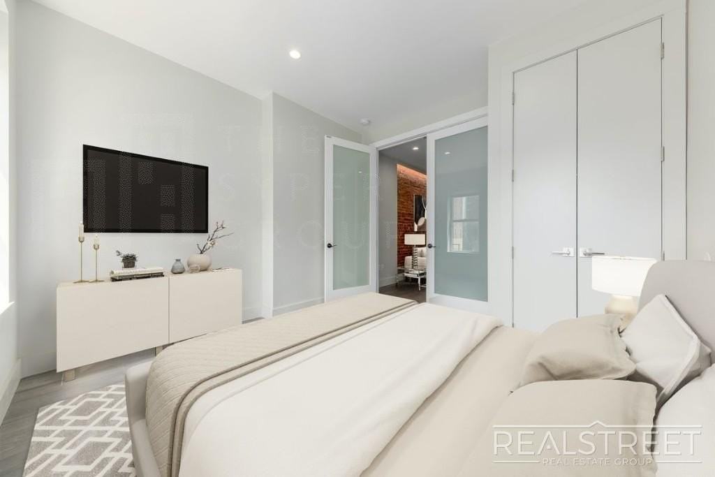 481 Hicks St #4R - Photo 6 of 12