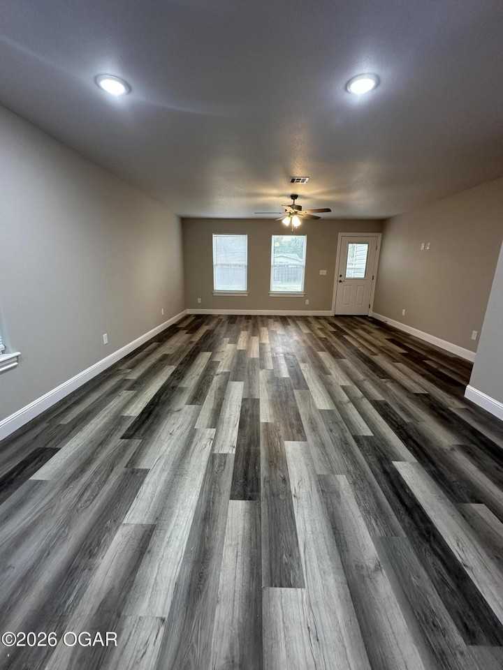 2012 S Connor Ave - Photo 6 of 12