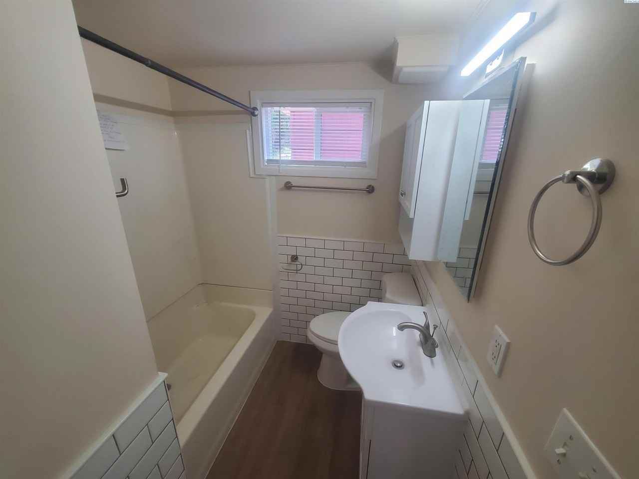 117 N Yost St - Photo 7 of 10
