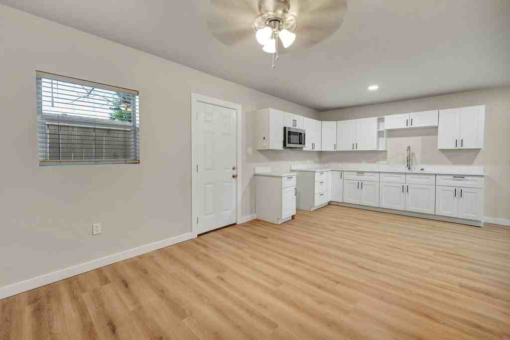4317 Tanner Dr #B - Photo 5 of 12