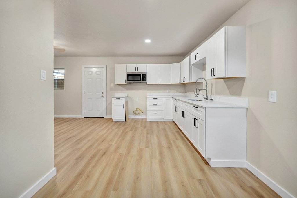 4317 Tanner Dr #B - Photo 6 of 12