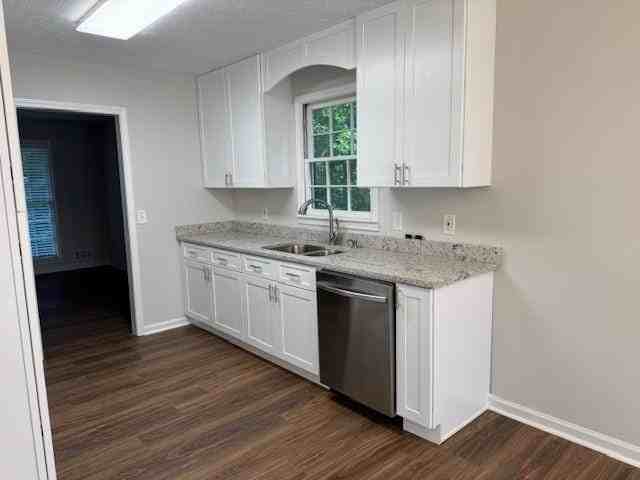 130 Lori Ln - Photo 4 of 22