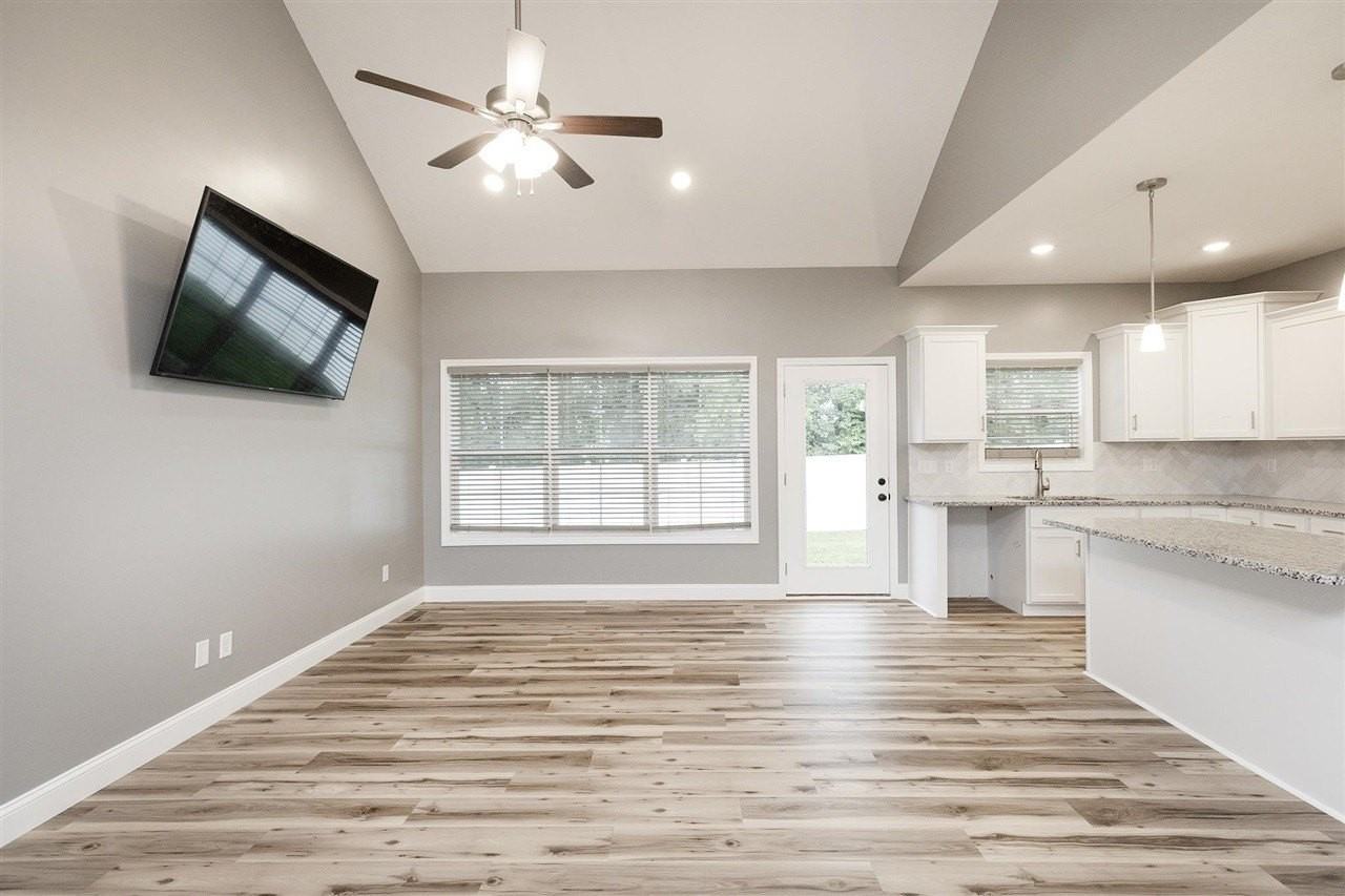 1254 Melody Ave - Photo 5 of 27